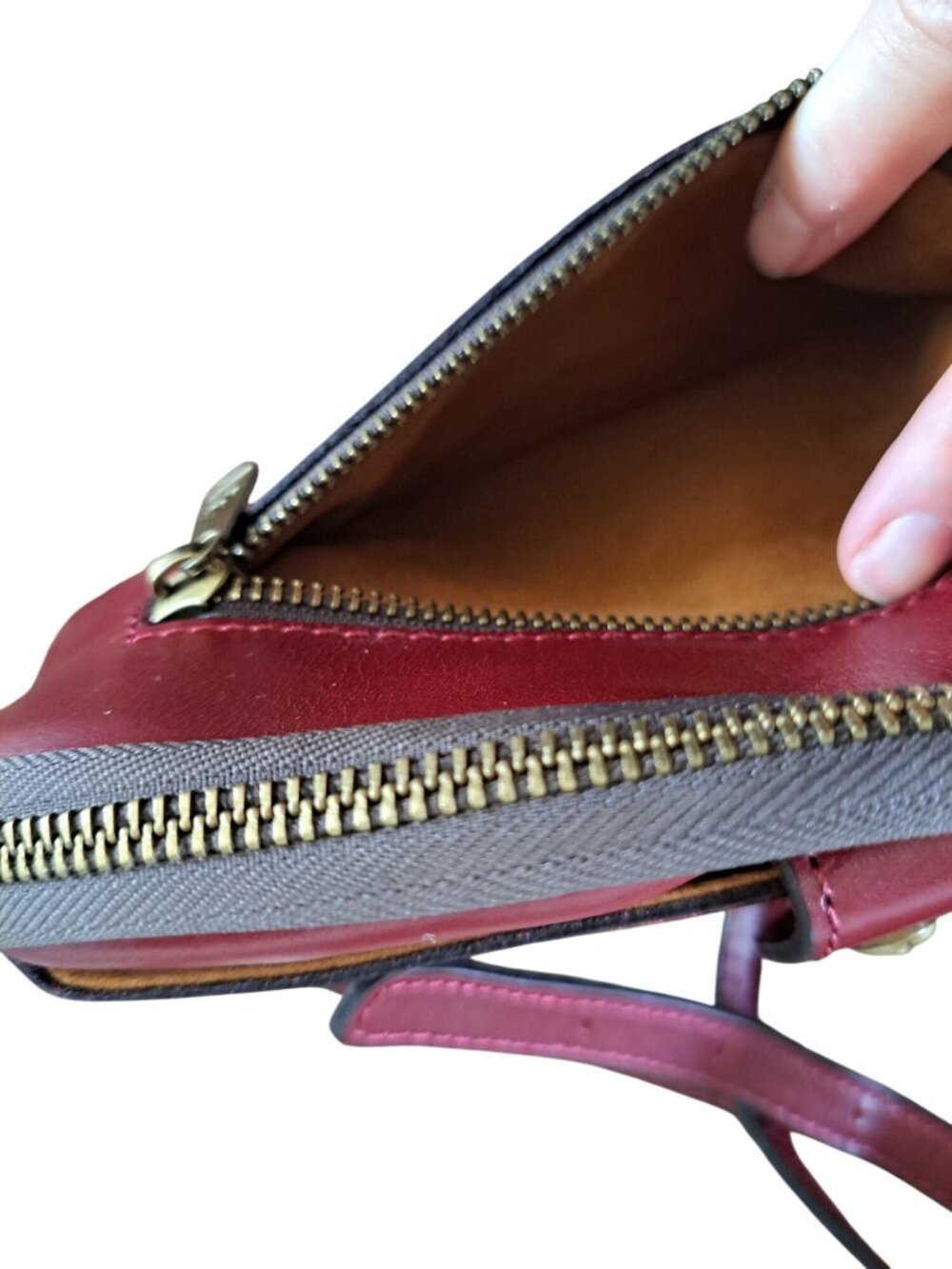 Patricia Nash Small Leather Crossbody Bag Purse Adjustable Burgundy Supple - Picture 12 of 16